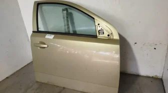 Essential Front Right Door Berlina Opel Astra | OEM 93192037 | Reliable Fitment