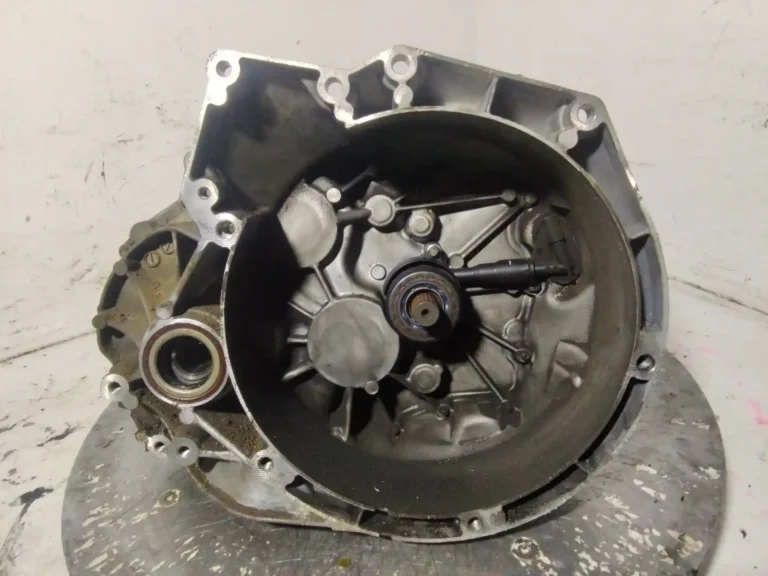 Essential Gearbox Lim Titanium Ford Focus OEM F1FR7002DDA Reliable Fitment
