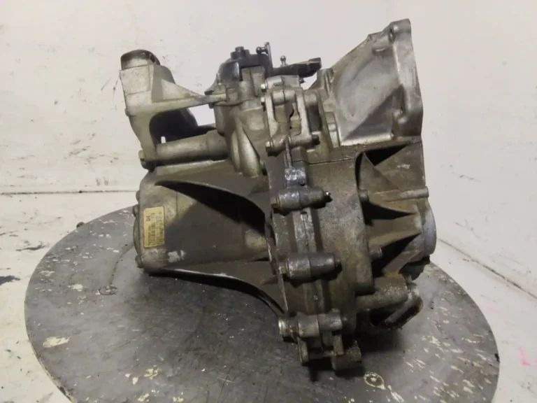 Essential Gearbox Lim Titanium Ford Focus OEM F1FR7002DDA Reliable Fitment