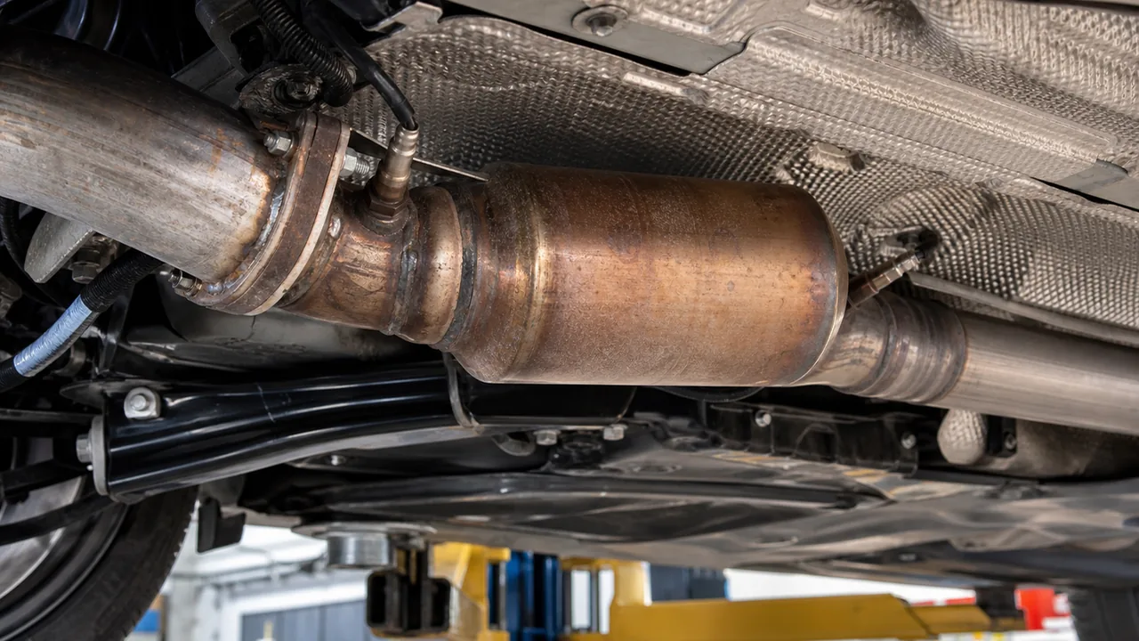 FAQ illustration for BMW Drivetrain Malfunction and Misfire Under Acceleration: Coil, Plug, or Injector?
