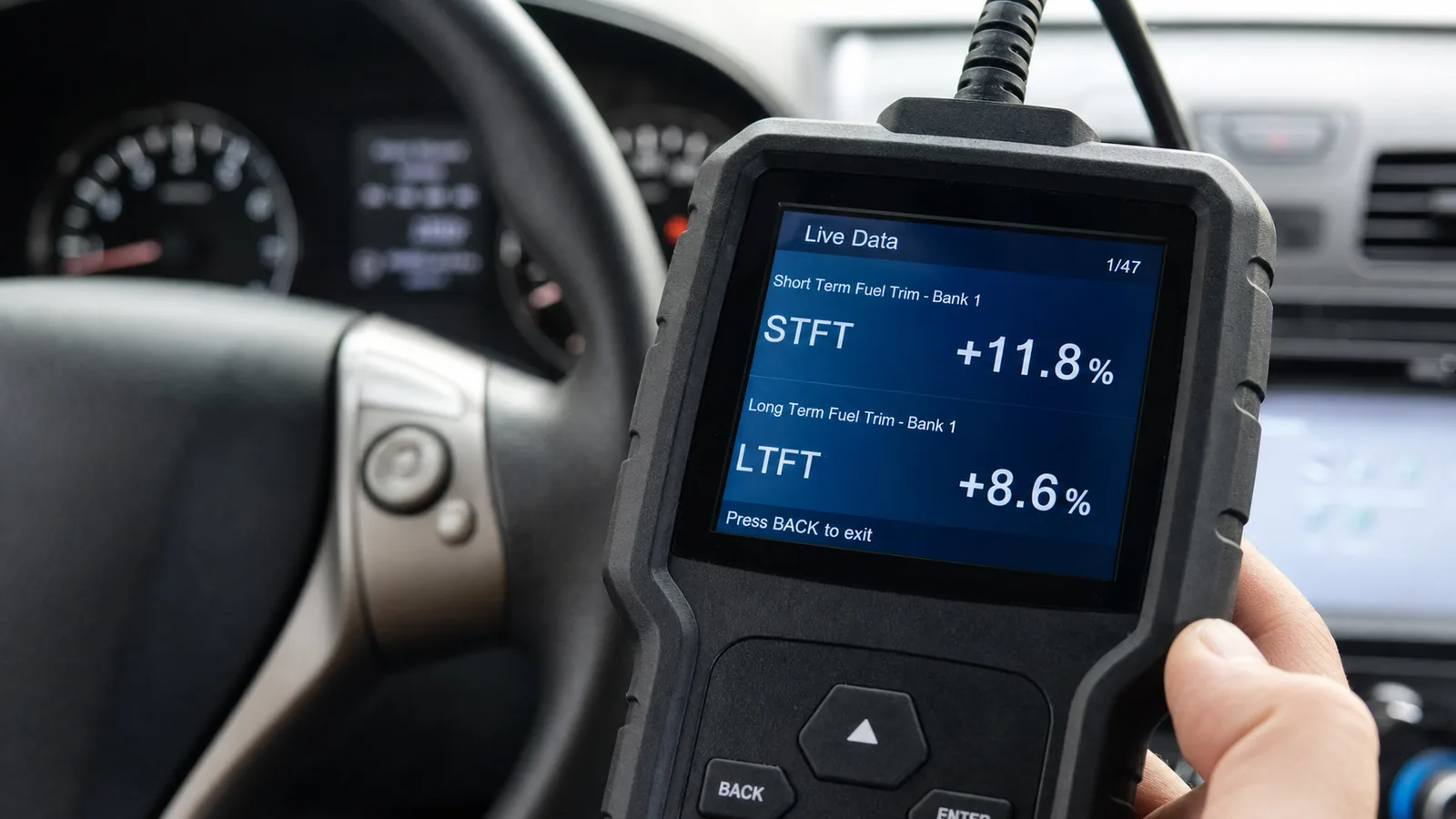 Poor Fuel Economy With No Check Engine Light: Sensors, Tires, Brakes, or Driving Habits? 1 Poor Fuel Economy With No Check Engine Light: Sensors, Tires, Brakes, or Driving Habits?